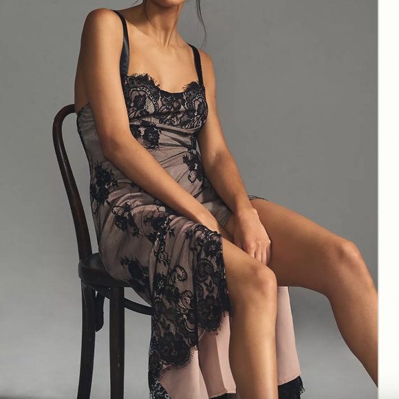 ⭐️ Lace Side-Slit Floral Classy Party Chic Glam Girly Midi Elegant Slip Dress - Picture 3 of 5